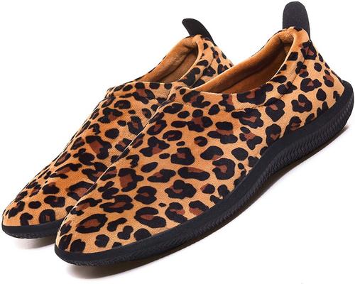une Paire De Chausson Hiver Pantoufles
