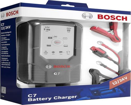 un Chargeur De Batterie Bosch Automotive C7