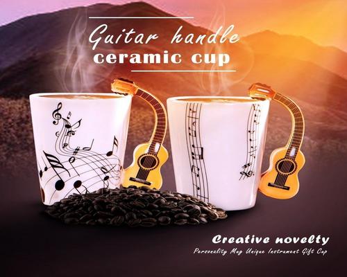 une Tasse En Céramique Guitare Bmocoen