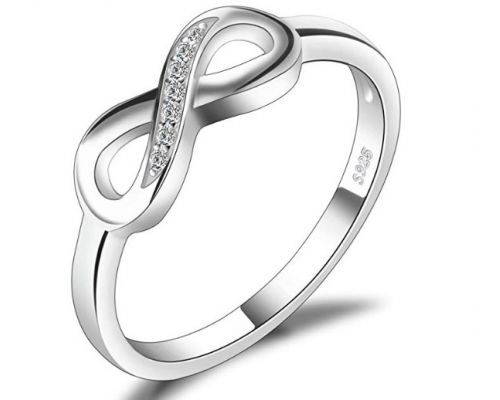 Une Bague Amour infini 