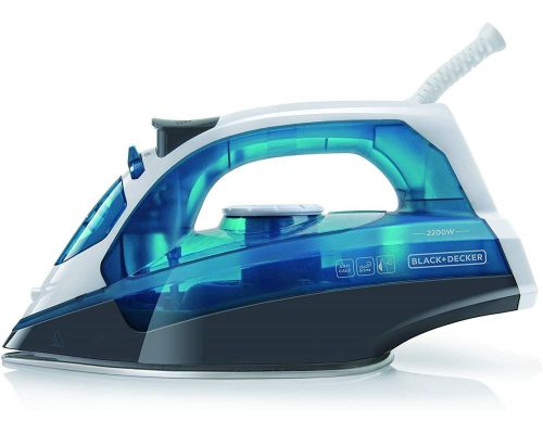 Un Fer à repasser Black+Decker