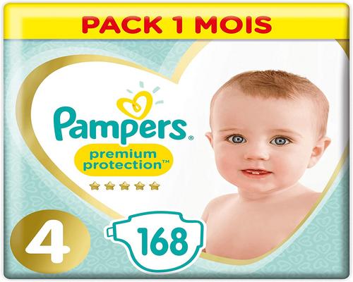 One Diaper Pampers Size 4