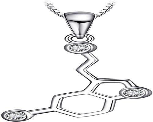 eine Schmuckpalast Serotonin Halskette