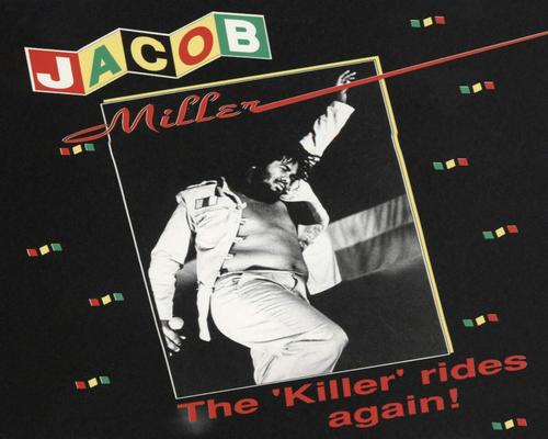 ένα CD Το Killer Rides Again