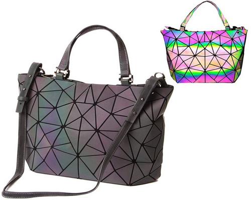 En väska Geometrisk holografisk väska Unik färg Iriserande föränderliga damer Excentrisk väska Miljövänligt läder Rainbow Holografisk väska till S Stor idé D