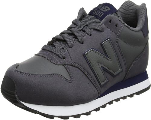ett par New Balance 500 sneakers