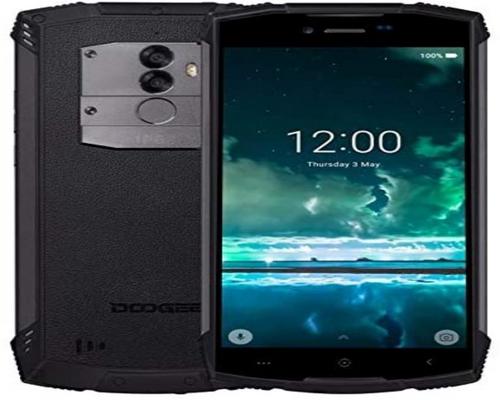 ein Doogee S55 Telefon Unbreakable 4G Smartphone