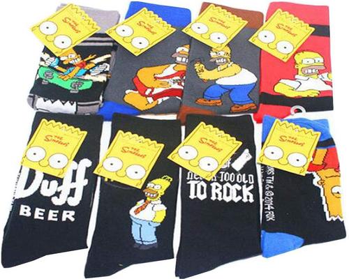 Un juego de 8 pares de calcetines de algodón Simpson.