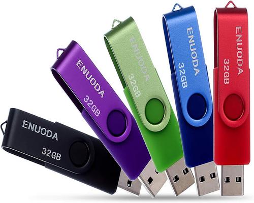 Et SSD-kortsæt med 5 USB-nøgler 32 GB Enuoda Usb 2.0 Flash Drive-lagring Rotation Disk Memory Stick, blandet farve