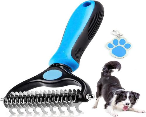 un cepillo para perros