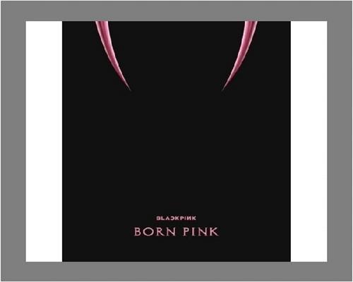 a Cd Blackpink Born Pink 2Nd Album Box Set Version Cd+Photobook+Accordion Lyrics Paper+Large Photocard+Postcard+Instant Film+Selfie Photocard+Tracking (Pink Version)