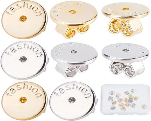 Een set Sunnyclue-oornootjes