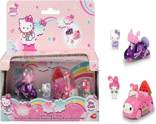 un set di macaron e monopattino Hello Kitty