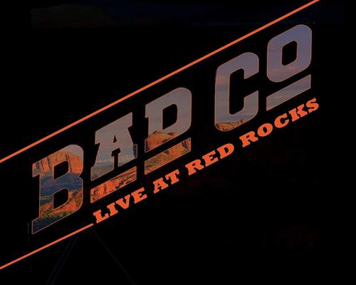 un Cd Live At Red Rocks