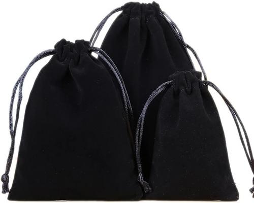 a Bag of 6 in Velvet For